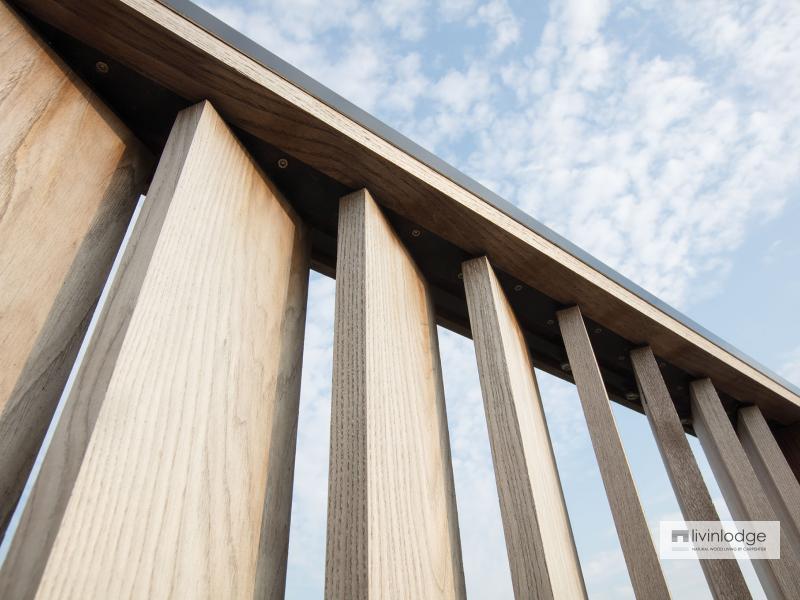 Moderne houten shutters als terrasafscheiding te Meulebeke | Houten shutters op maat Moderne houten shutters als terrasafscheiding te Meulebeke | Houten shutters op maat