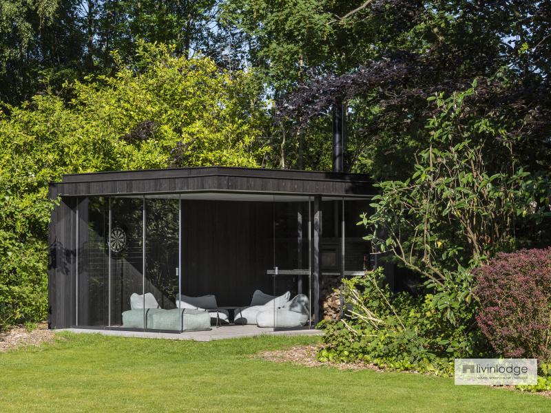 Moderne tuinkamer als mancave 