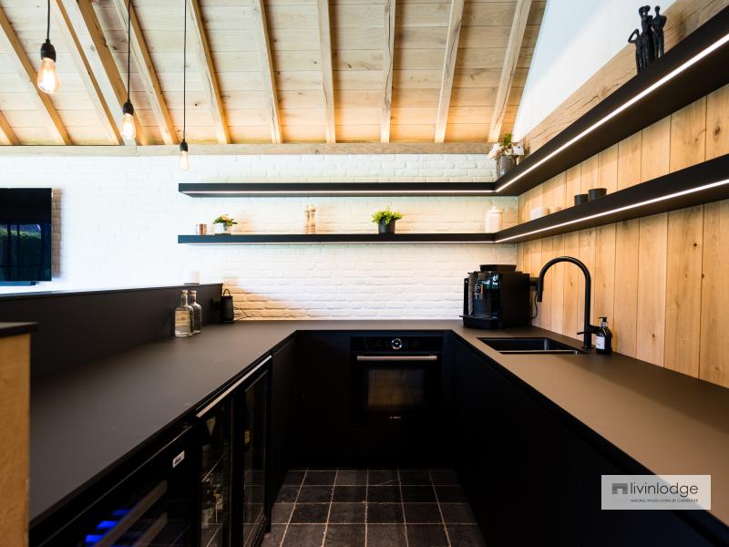 Eiken poolhouse met keuken Eiken poolhouse met keuken